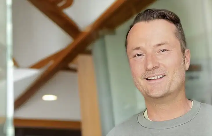 Porträtfoto von Bernd Wagner, Managing Partner bei eCommerceByMates, verantwortlich für Personal und Organisation.